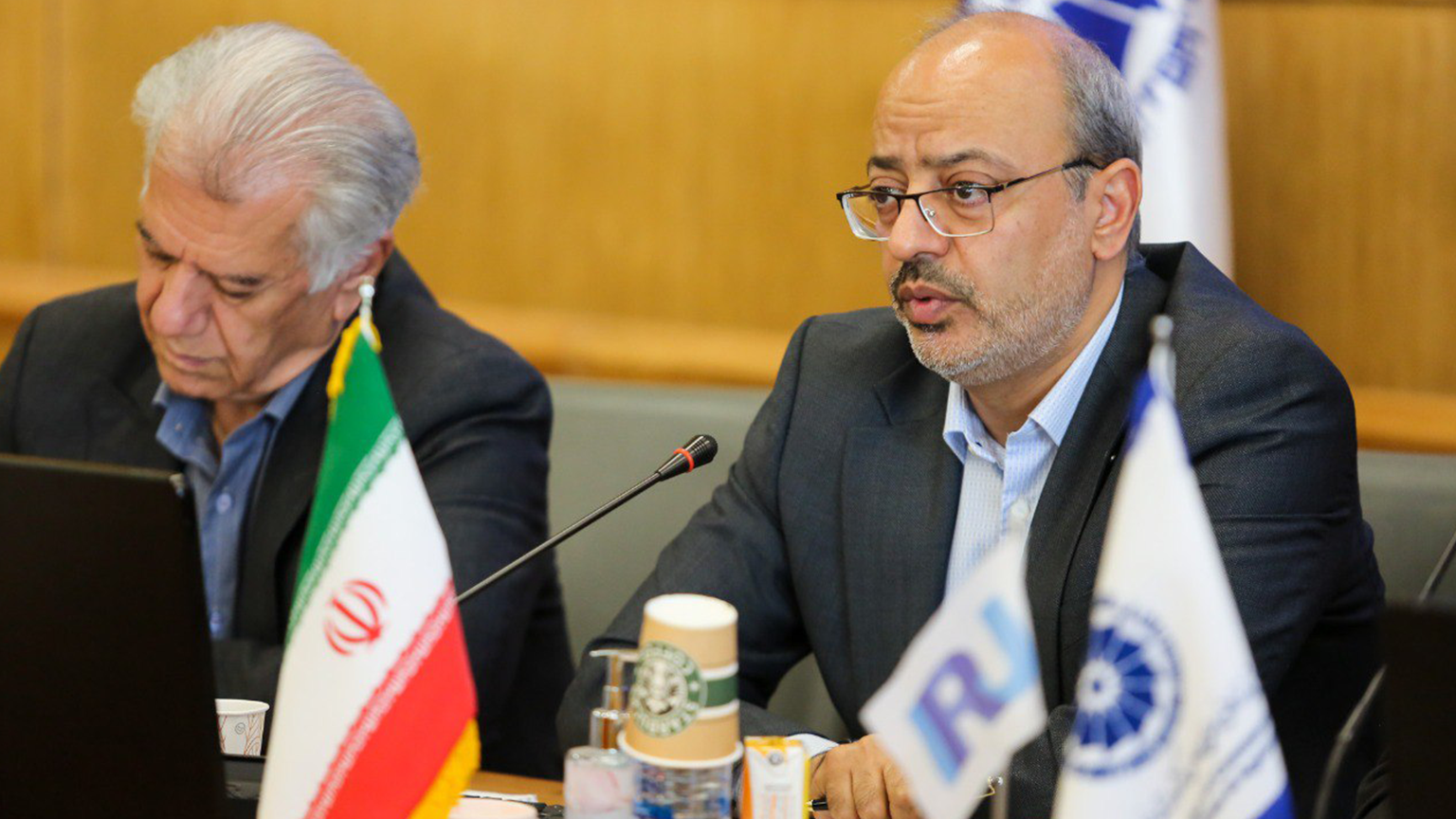 IRU и автомобильный транспорт Ирана изучили перспективы региона