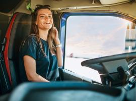 Women Driving Change: IRU New Industry Shapers eye transport transformation