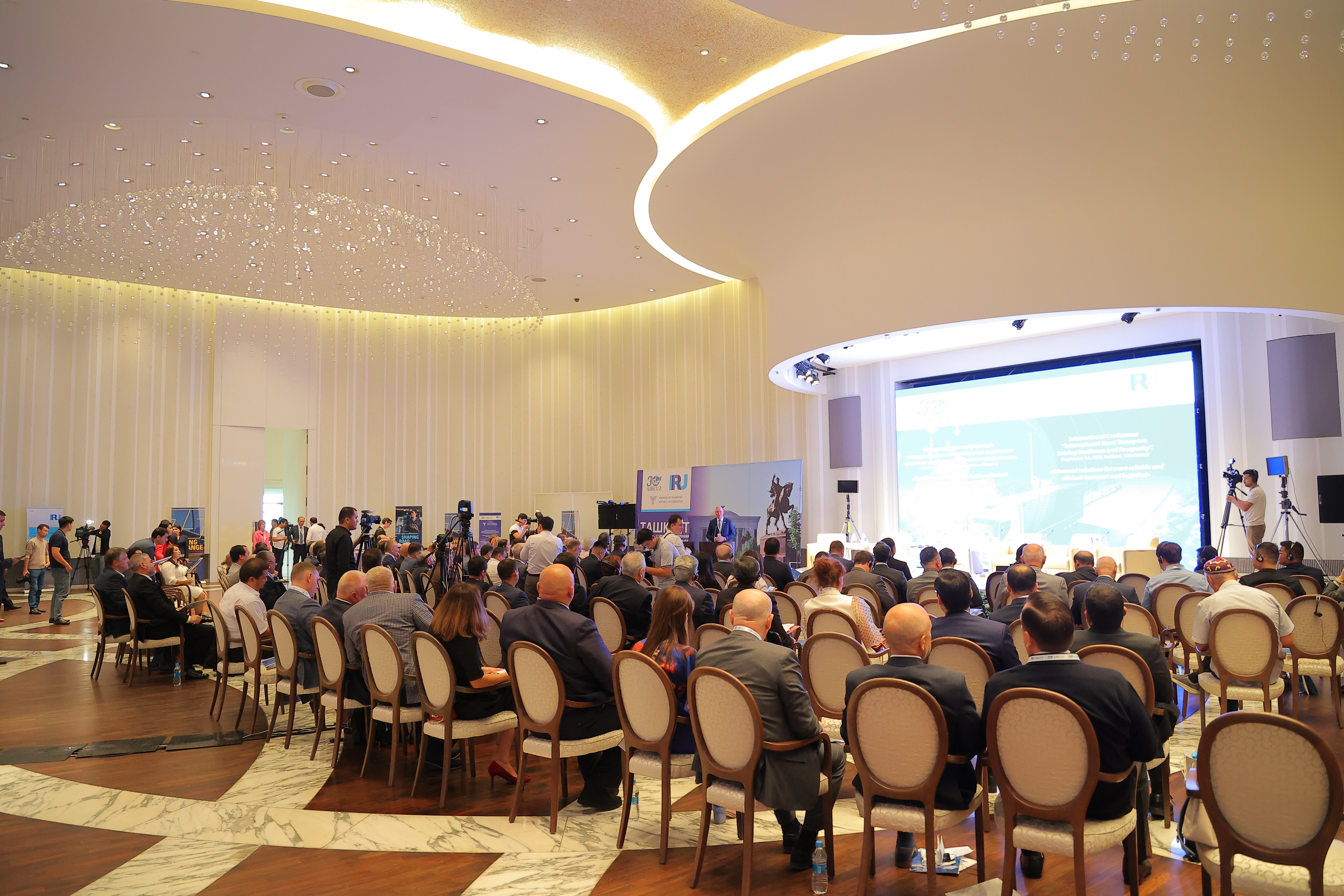 На конференции в Ташкенте обсудили устойчивость и процветание