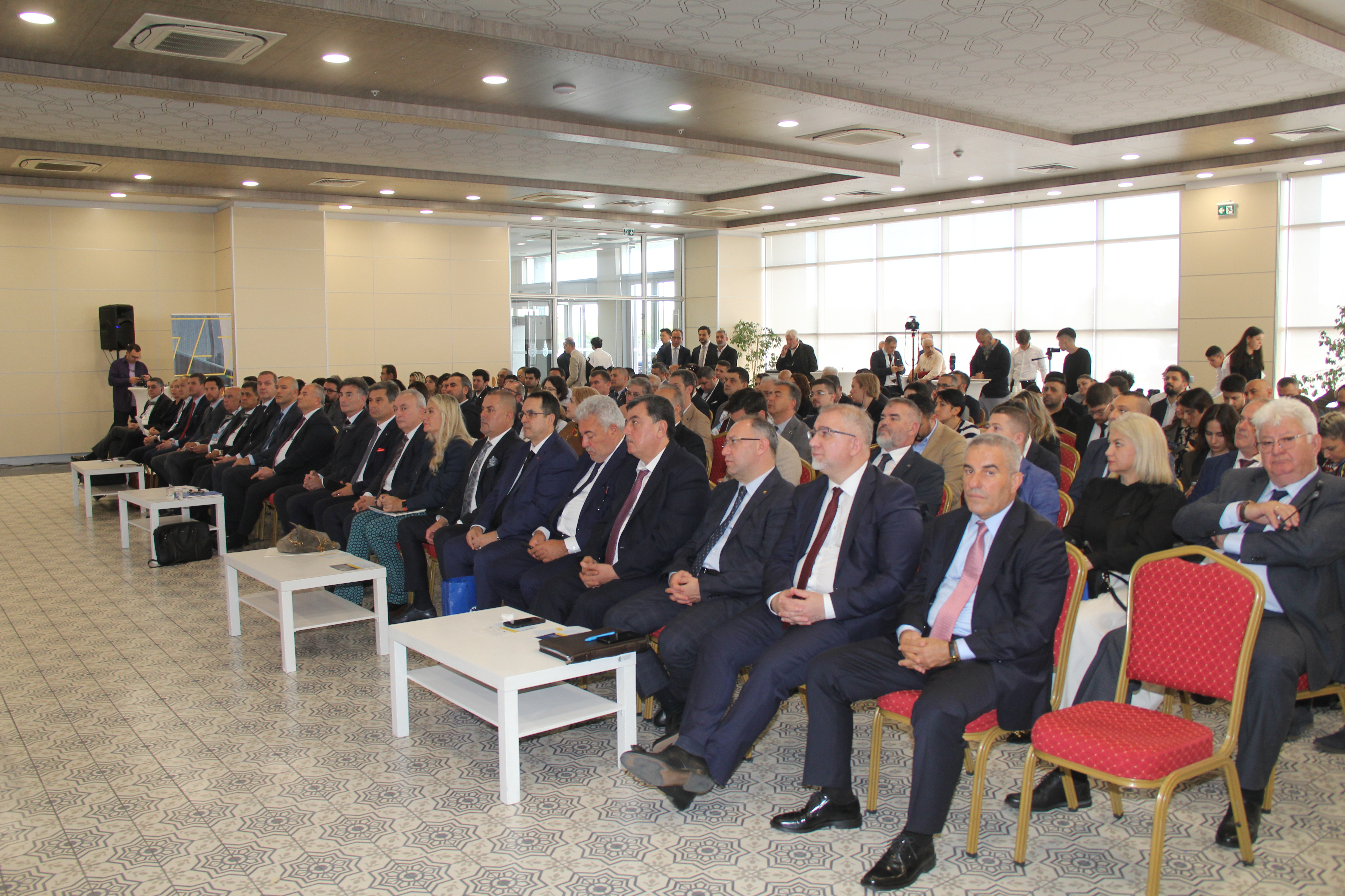 The road to the future: IRU marks 75th anniversary in Istanbul