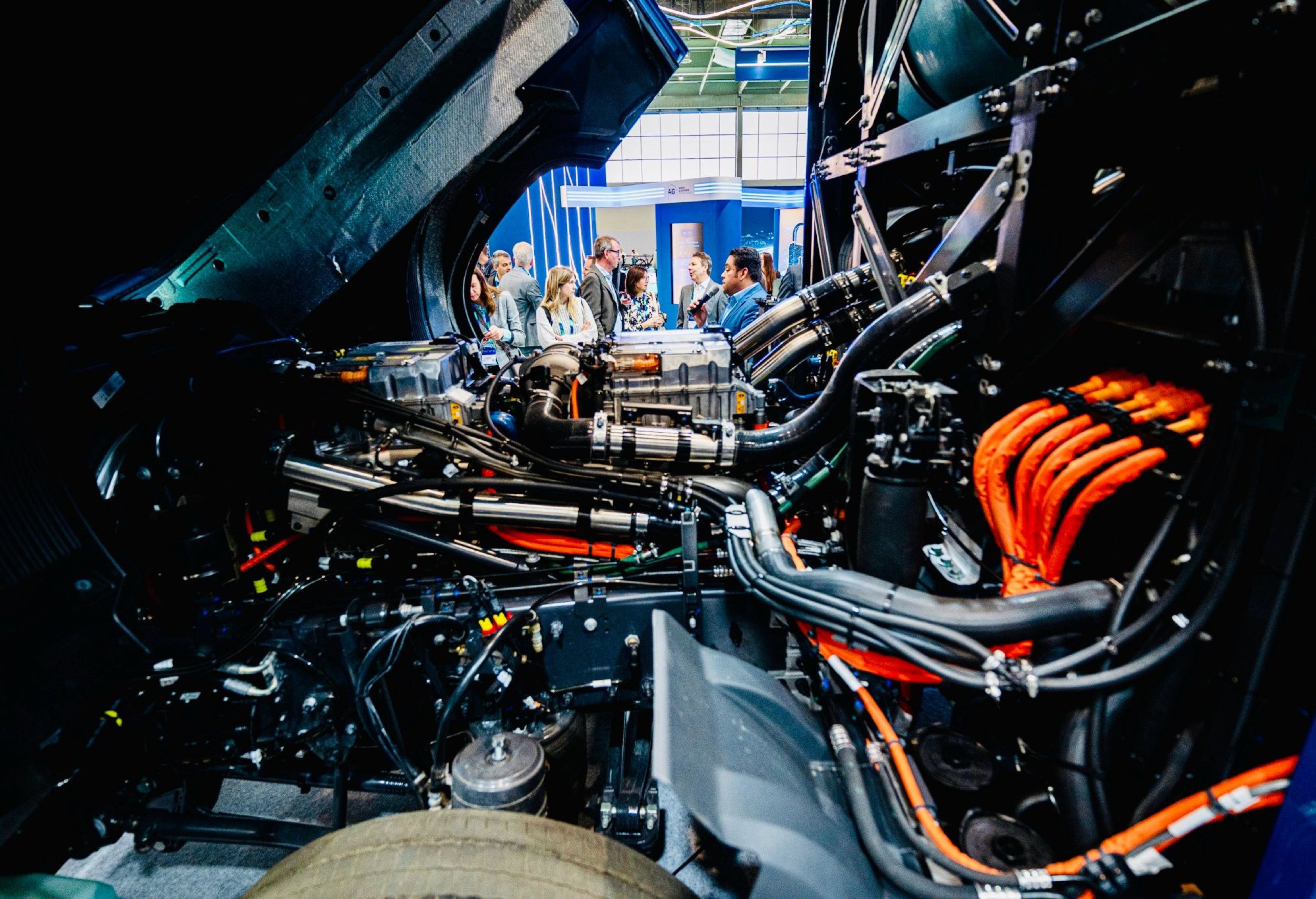 Driving hydrogen and AI mobility innovation