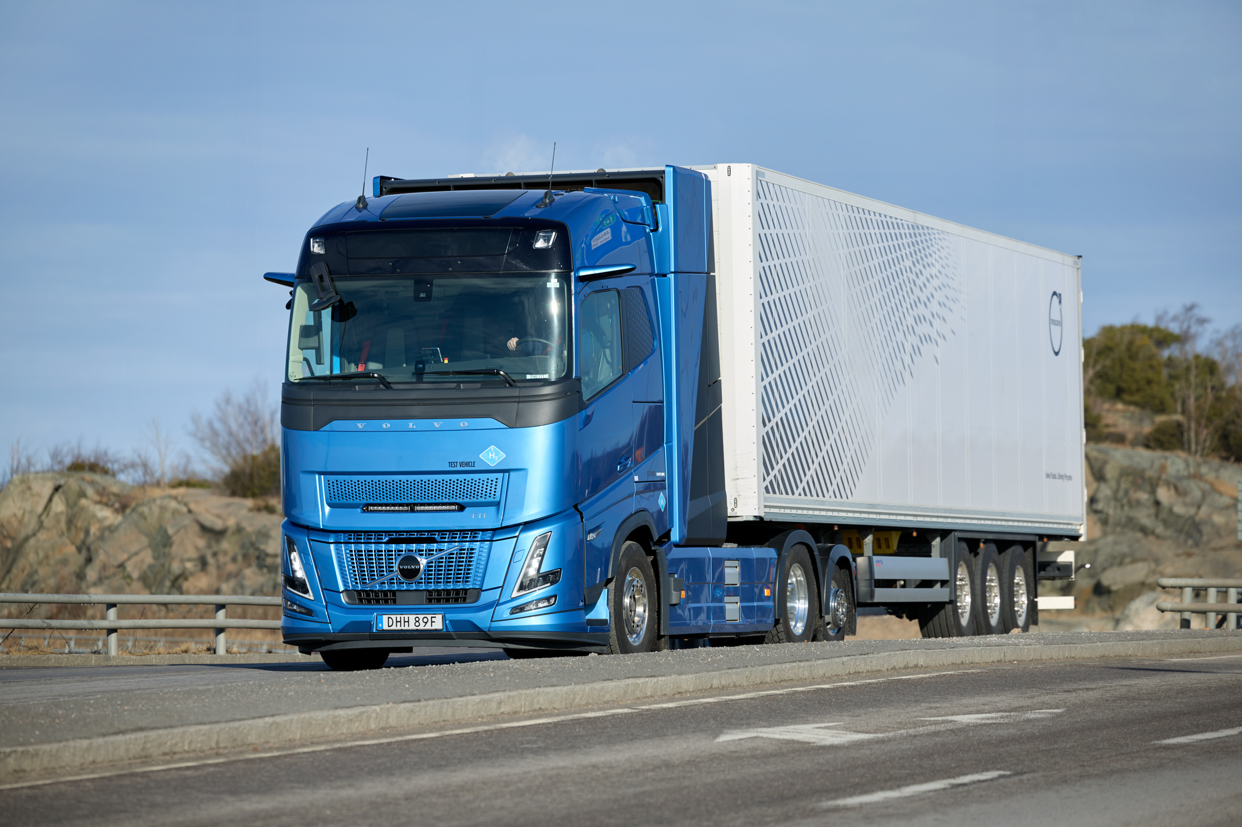 Driving hydrogen and AI mobility innovation