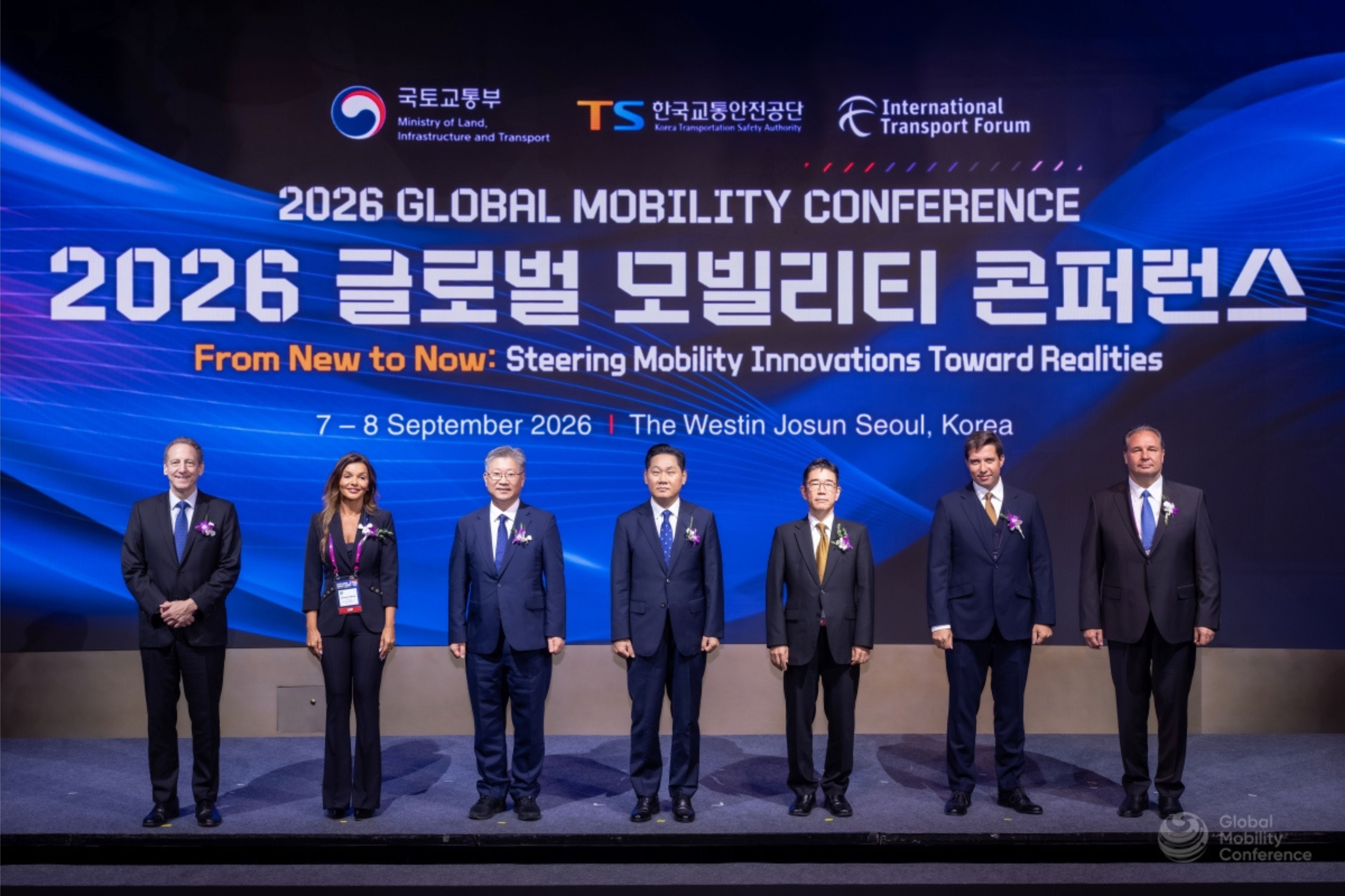 AI and new technologies are reshaping road transport, but people remain key