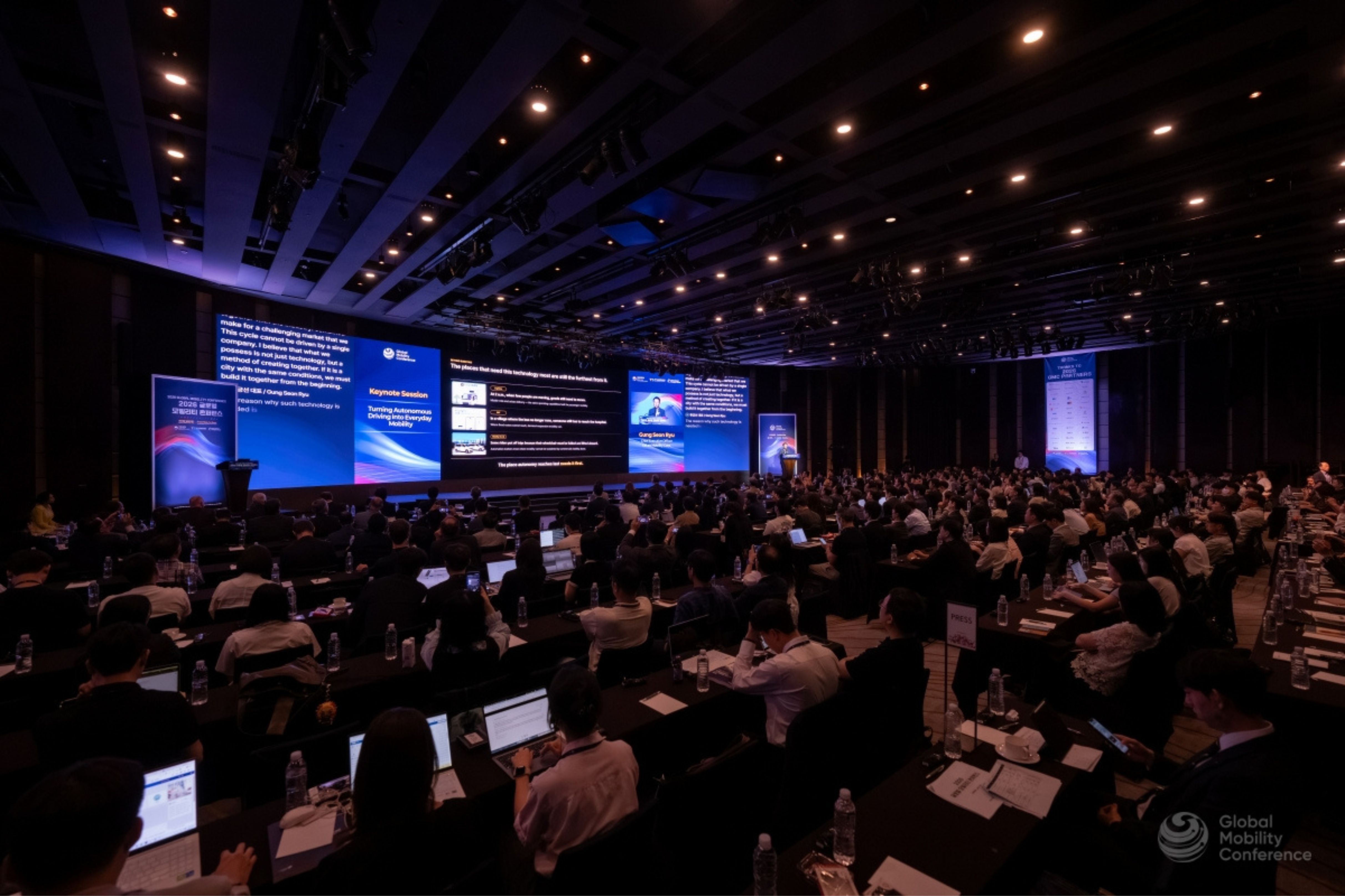AI and new technologies are reshaping road transport, but people remain key