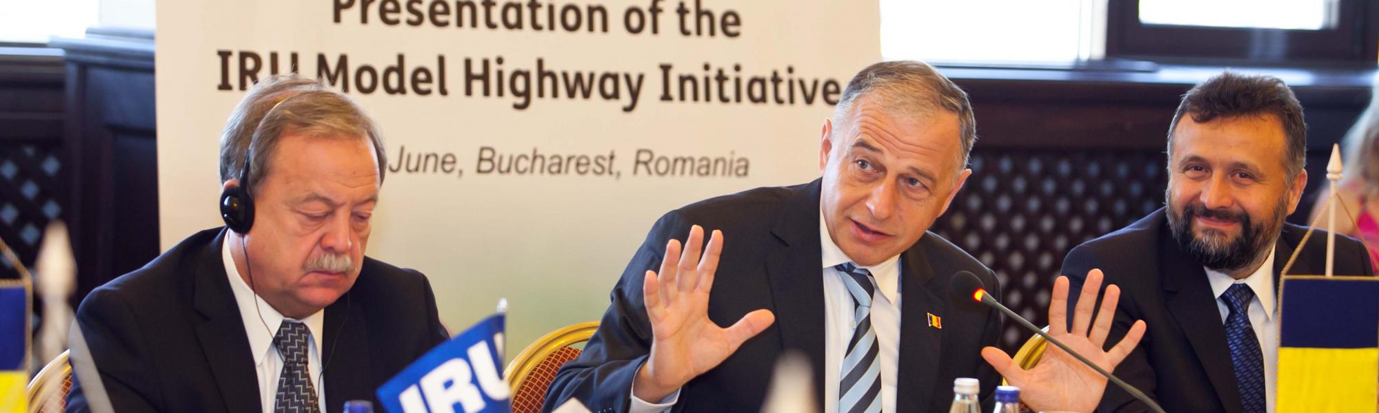 IRU выступает с презентацией о преимуществах Модельного шоссе для Евроазиатских транспортных связей перед представителями органов государственной власти Румынии