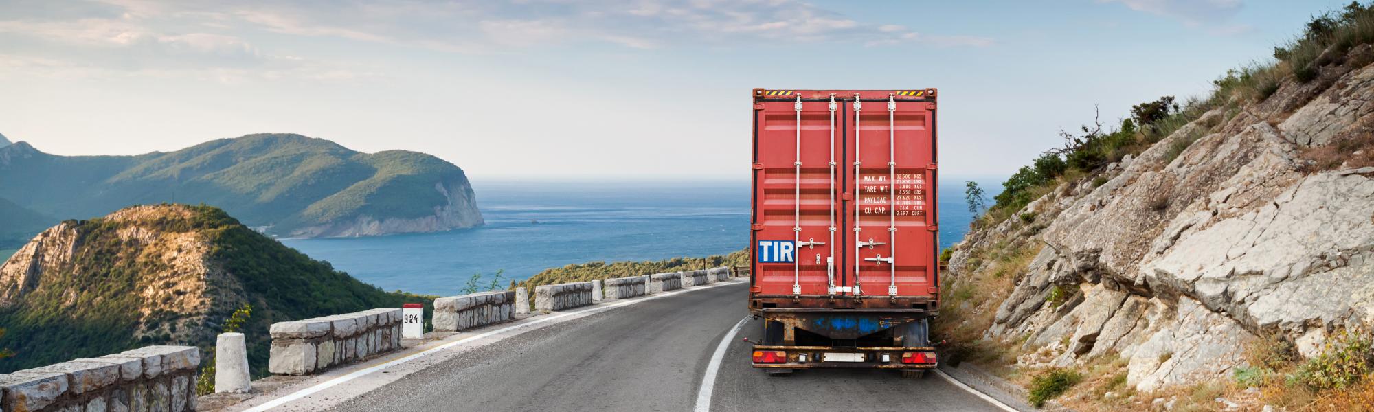 IRU briefs Bahamas’ PM on TIR