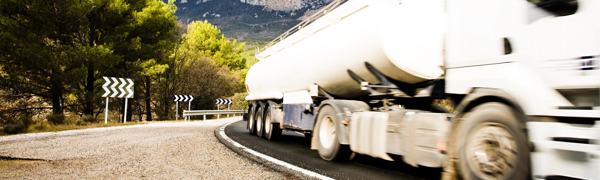 truck-pyrenees-tank-fuel