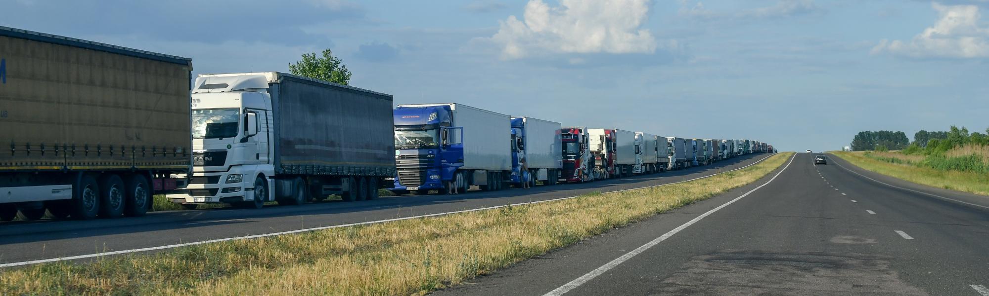 Ukraine: IRU calls on European Commission to ease border jams with TIR