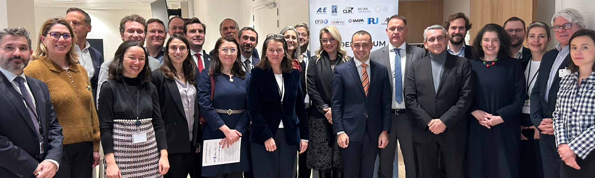 At the European Parliament today, Commissioner Apostolos Tzitzikostas and Members of the European Parliament (MEPs) met with travel and tourism industry leaders to advance strategies for enhancing sustainability and resilience within the sector.