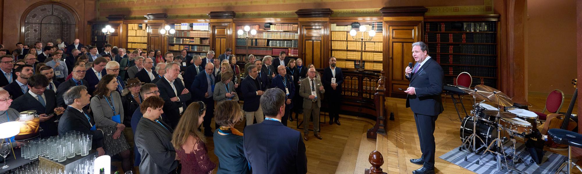 Digitalisation and collaboration take centre stage at IRU’s spring cocktail