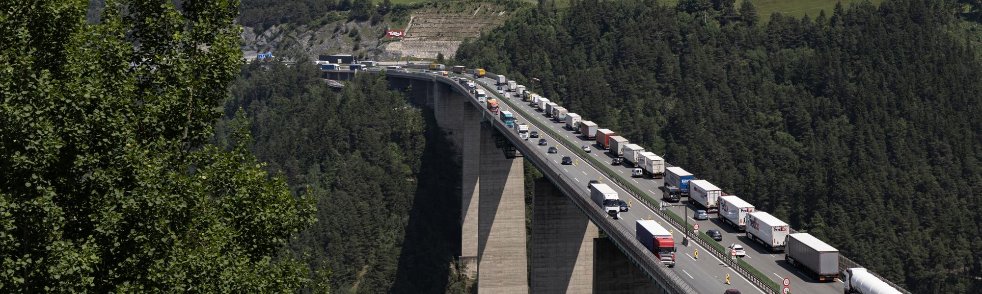 IRU supports joint call to end Brenner transit restrictions