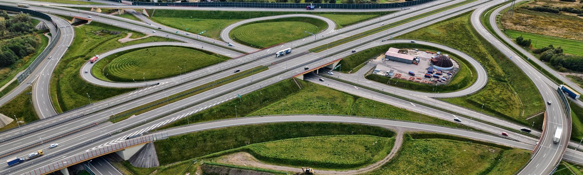 EU framework needed to unlock semi-private truck charging