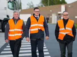 MEPs get up close to industry’s safe and secure parking needs