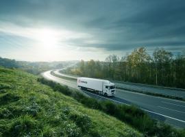 DB Schenker joins IRU in focus on global logistics decarbonisation
