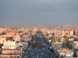 Иран будет развивать транзит и торговлю при поддержке IRU