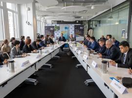 Лидеры автотранспортной отрасли Китая и Евразии в Женеве обсудили развитие стремительно растущей торговли по системе МДП