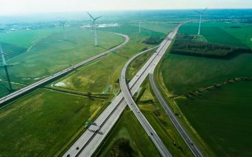 IRU Green Compact 2050 - Join us to decarbonise commercial road transport