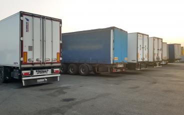 IRU urges Ukrainian government to take urgent action to release stranded drivers and cargo
