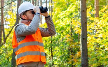 IRU 2026 Green Compact survey opens to road transport sector