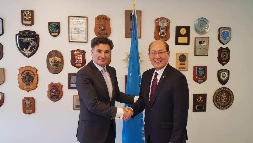 IRU Secretary General Umberto de Pretto and International Maritime Organization (IMO) Secretary General Kitack Lim