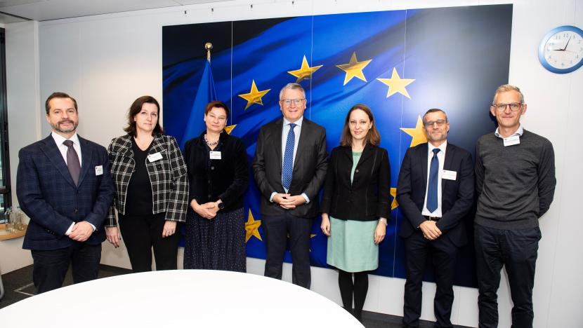 The transport company executives present during the meeting – Bob Van Steenweghen (H.Essers), Florence Dupasquier (Samat), Mike Dautzenberg (H.Essers)