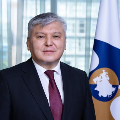 Arzybek Kozhoshev