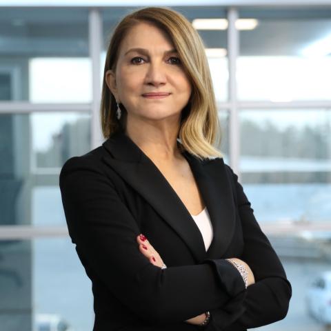 Berna Akyildiz 