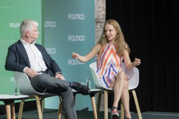 Raluca POLITICO 