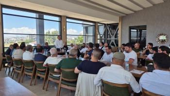 Participants exchanged views on operational challenges faced by transport companies and explored opportunities to expand the use of TIR across regional transport corridors.  IRU and the working group also visited the Cilveg&ouml;z&uuml; and Yayladağı border crossings to assess the procedures and operational conditions.  During the site visits, the delegation met with customs authorities. They examined border crossing procedures, the steadily increasing volume of transport operations between T&uuml;rkiye and the GCC region